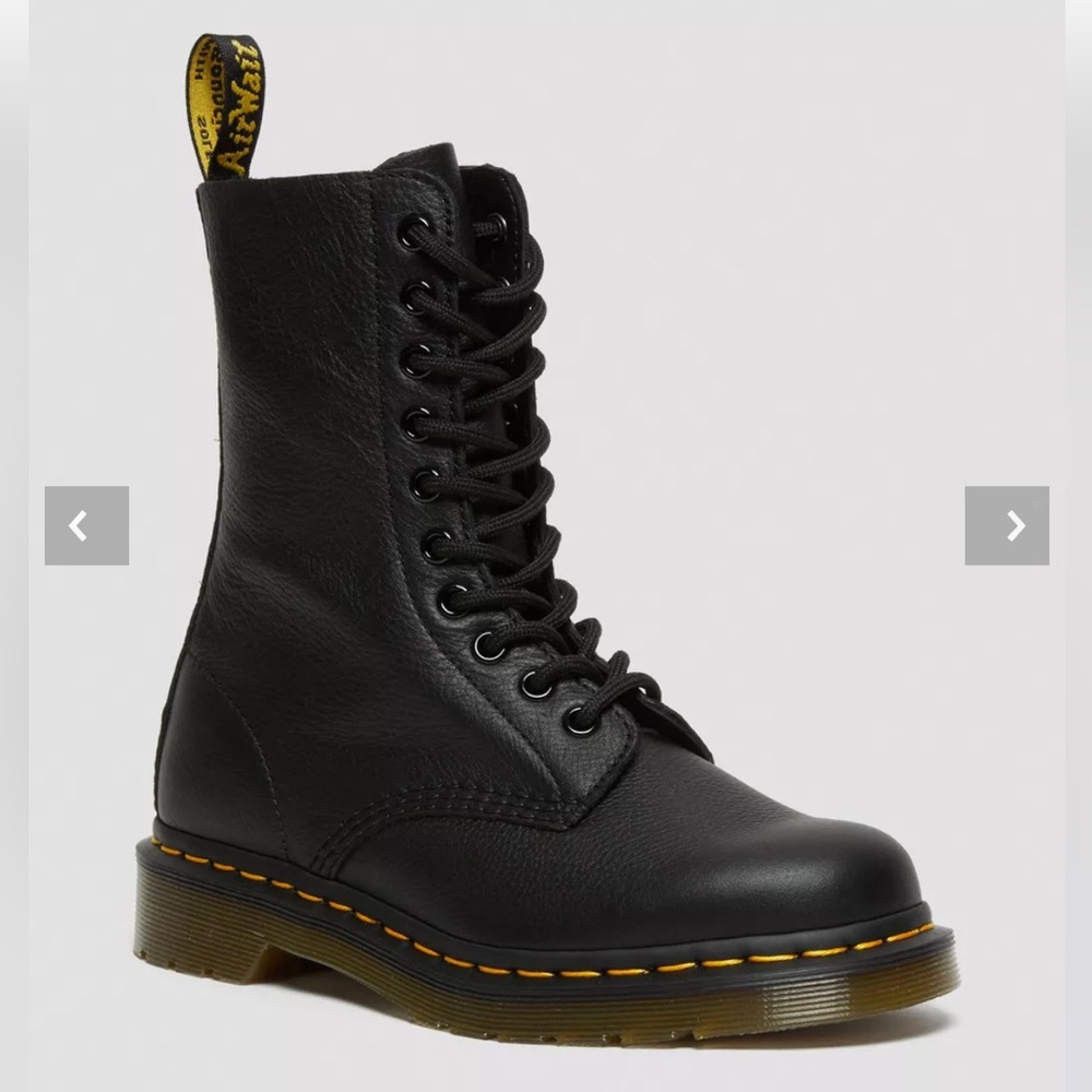 1490 Virginia Leather Mid Calf Boots